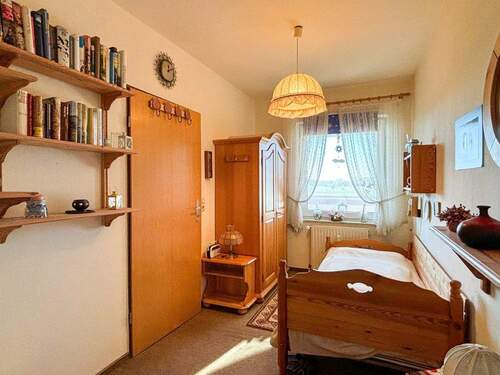 Schlafzimmer - Etagenwohnung mit 37,00 m² in Dornum Dornum / Westeraccumersiel zum Kaufen