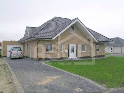 Seitenansicht - Einfamilienhaus mit 149,40 m&sup2; in Haren (Ems) / Wesuwe zum Kaufen