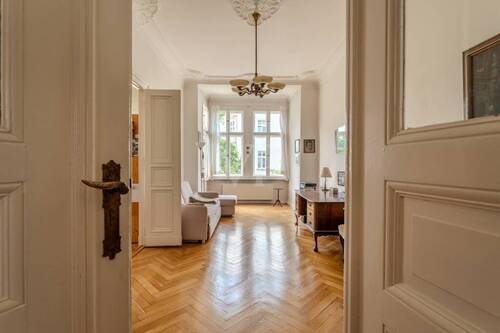 Zimmer 1 - 3 Zimmer Etagenwohnung in Berlin