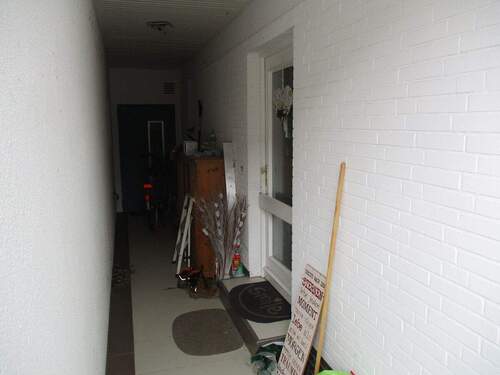 Eingansgbereich - 5 Zimmer Einfamilienhaus zum Kaufen in Neumünster