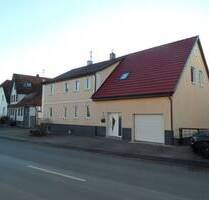 Gemütliches Einfamilienhaus mit schönem kleinen Garten - Geislingen b Balingen