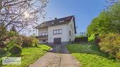 Straßenansicht - MERZIG: HAUS MIT EIN BIS ZWEI WOHNUNGEN IDYLLISCH AM BACHLAUF MIT CA. 33 AR GRUNDSTÜCK