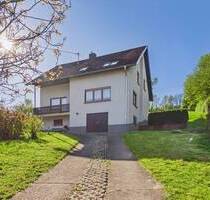 MERZIG: HAUS MIT EIN BIS ZWEI WOHNUNGEN IDYLLISCH AM BACHLAUF MIT CA. 33 AR GRUNDSTÜCK - Merzig / Mondorf