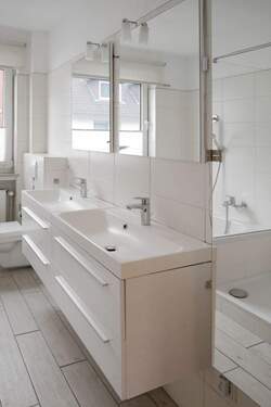 Weitere Badezimmeransicht - 