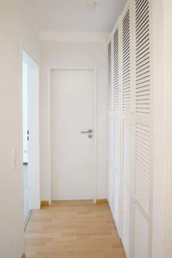 Flur - 3 Zimmer Etagenwohnung in Kassel