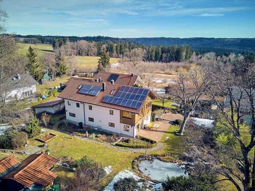 Haus mit Solaranlage - Icking: Gartenparadies mit Raum für Entfaltung