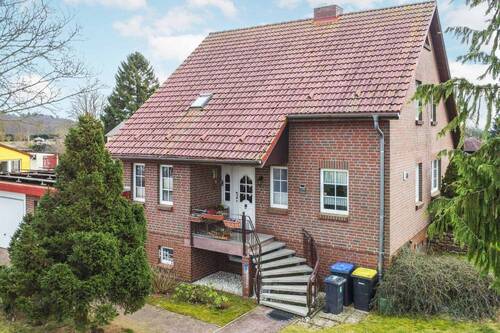 Außenansicht - Ländliche Idylle nahe Malchin: 5-Zimmer-Einfamilienhaus auf großem Grundstück
