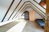 Wohnfläche im Dachgeschoss - 