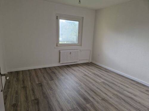 Schlafzimmer - 2 Zimmer Etagenwohnung zur Miete in Duisburg