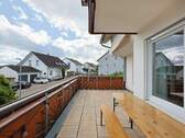 Großer Balkon im Erdgeschoss - 