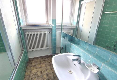 Badezimmer im Obergeschoss - 