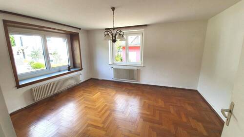 Wohnzimmer im Erdgeschoss - 