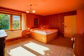 Schlafzimmer 1 OG - 