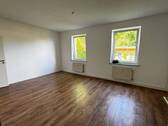 Zimmer_1 - Sanierte Wohnung mit Blick in den Hinterhof - unweit des Hafens