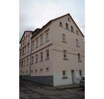 Gemütliche 2-Zimmer mit Laminat und Wannenbad mit Fenster in ruhiger Lage! - Zwickau Niederplanitz