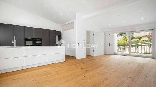 Wohnzimmer 2 - 3 Zimmer Etagenwohnung zum Kaufen in Meschede