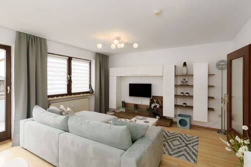 Wohnzimmer Foto II - 2 Zimmer Etagenwohnung in Würzburg