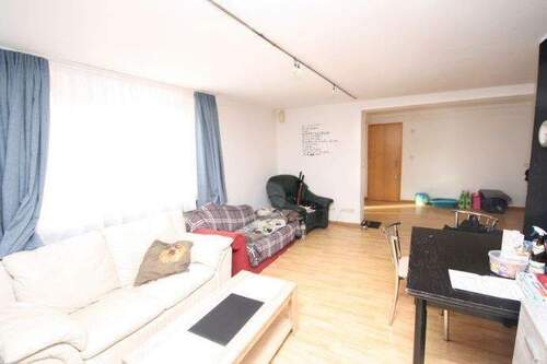 Wohnzimmer - 2 Zimmer Etagenwohnung zur Miete in Eschwege