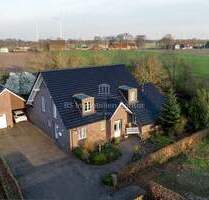 Freier Blick - Großes EFH in Sackgassenendlage mit Garage und Carport - Rhede / Neurhede