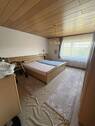 Schlafzimmer Erdgeschoss - Mehrfamilienhaus, Wohnhaus mit 186,10 m&sup2; in Hammelburg zum Kaufen
