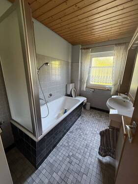 Badezimmer Erdgeschoss - 