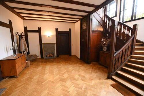 Treppenhaus EG - Etagenwohnung mit 80,00 m&sup2; in Ravensburg zum Kaufen