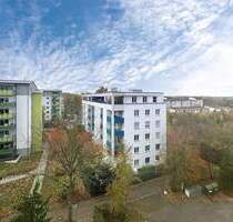 Freie & helle 2-Zi.-Whg. mit sonnigem Balkon, EBK, Aussicht, 6. OG, Aufzug, TG-Stpl. - Stuttgart Giebel