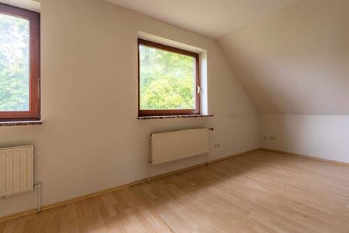 Wohn und Esszimmer DG 1 - 