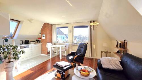 Wohnzimmer und Küche - 