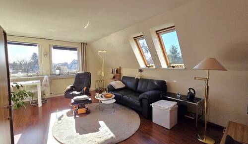 Wohnzimmer und Küche - 