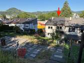Rückansicht mit Achalmblick - 1-Fam Haus mit Einliegerwohnung * Naturnah wohnen mit Platz für die ganze Familie + Pflegekraft
