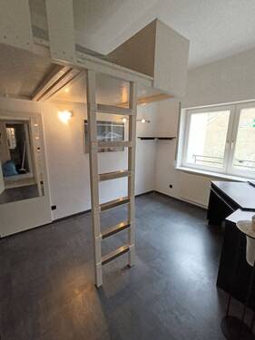 Schlafzimmer OG mit Hochbett - Reihenendhaus mit 190,00 m² in Reutlingen zum Kaufen