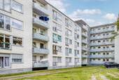 Moderne und gepflegte Anlage - Bezugsfreie Wohnung mit Balkon und Lift fußläufig zur TU Berlin