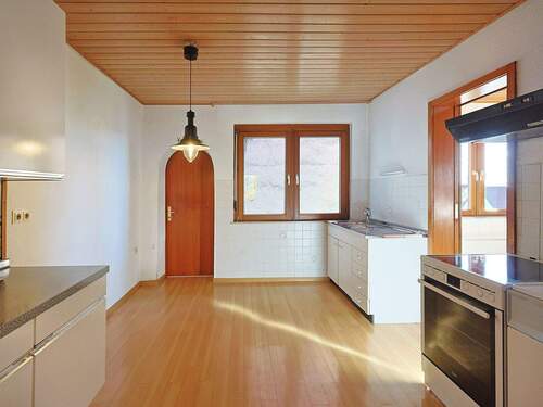 Geräumige, separate Küche - 