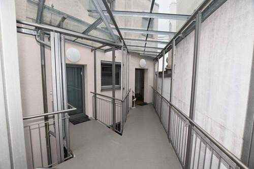 Dachgeschoss Wohnungszugang - 