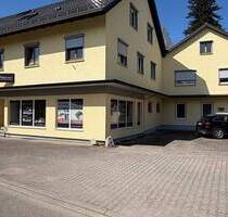 Schick und repräsentativ! Ladenlokal, Kiosk, Showroom, Beratung, Praxis. Mit 2 Stellplätzen! - Sasbach Obersasbach