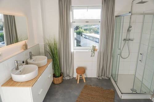 Badezimmer - WG-Zimmer in Tungendorf - 290,00 EUR Kaltmiete, ca.  12,00 m² Wohnfläche