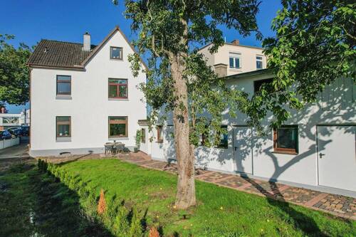 Garten - 1 Zimmer Etagenwohnung zur Miete in Neumünster