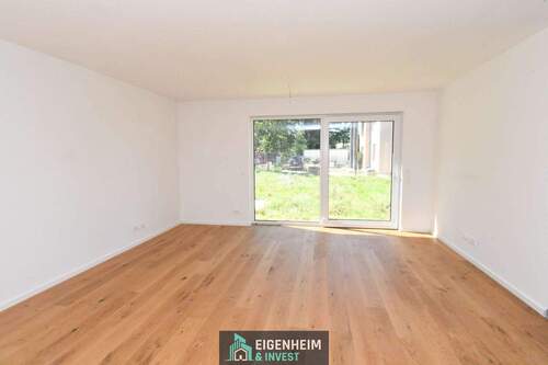 Wohnzimmer - 5 Zimmer Einfamilienhaus in Schulzendorf