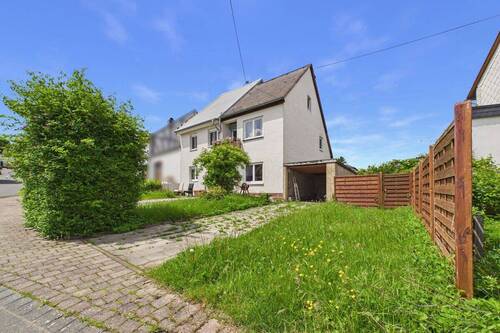 Außenansicht - 6 Zimmer Reihenendhaus in Monzelfeld