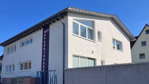Seitenansicht - 8 Zimmer Mehrfamilienhaus, Wohnhaus in Wehingen