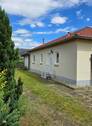 Blick auf Haus /Stellplätze - +++RESERVIERT+++Bungalow+++seniorengerecht+++ auf sonnigem pflegeleichten Grundstück in Panketal OT Zerpernick+++