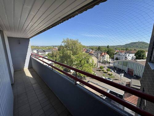 Balkon - Etagenwohnung mit 80,00 m² in Saarlouis zum Kaufen