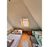 Helles Dachgeschoss-Apartment in Jena mit 3 Zimmern