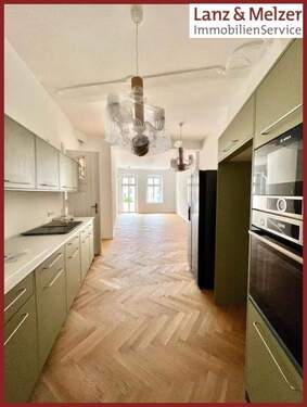 offene Einbauküche - Bis 2029: Wunderschöne Altbauwohnung mit modernem Komfort und zeitloser Eleganz!