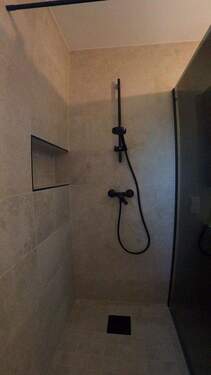 Bodenebene Dusche - 