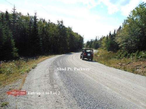Privatstraße - Zufahrt zum Land links (Lot2) - 