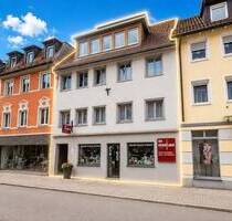CHARMANTE 2-ZIMMER-ALTSTADTWOHNUNG MIT EINBAUKÜCHE IM HERZEN VON RAVENSBURG