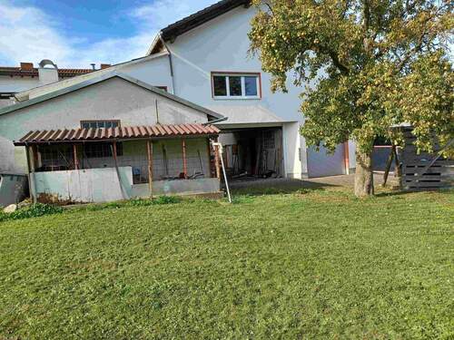 rückwärtige Ansicht - Einfamilienhaus mit 541,00 m&sup2; in Grebenhain zum Kaufen