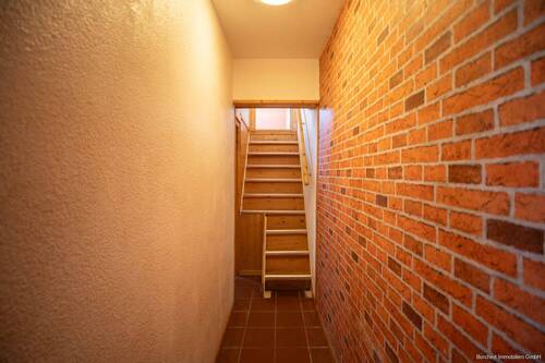 Treppe zur Zwischenebene - 